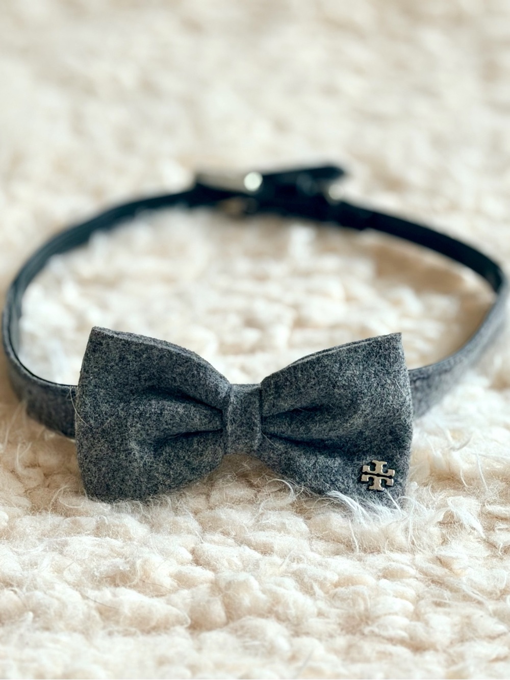 Tory Burch Large Bow Tie Dog Collar Gray Wool Leather Pet Wedding Formal Attire